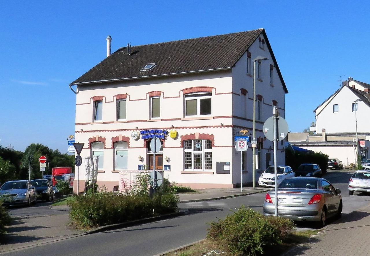 Millrather Brauhaus Erkrath Oda fotoğraf
